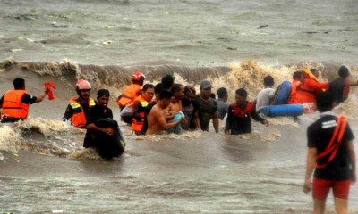Evakuasi Kapal Nelayan Tenggelam