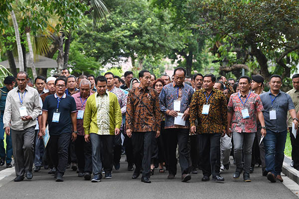 PELAKU USAHA PERIKANAN TANGKAP