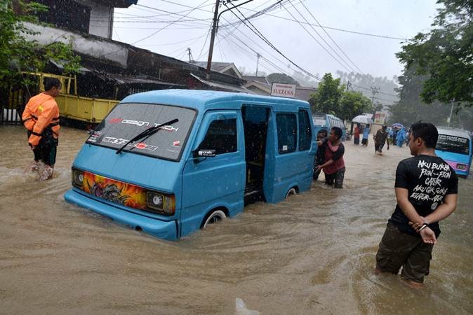 Kota Manado Dilanda Banjir