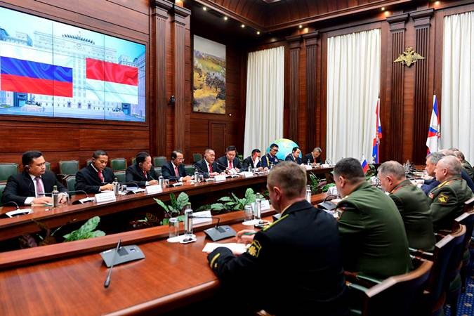 Ryamizard Ryacudu Kunjungi Kantor Kementerian Pertahanan Rusia