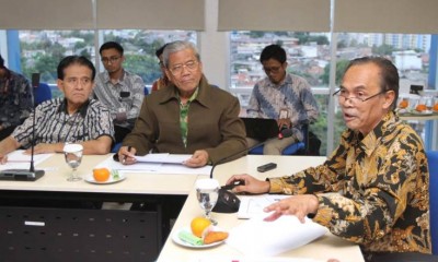 Komite Pengawas Perpajakan Kunjungi Kantor Bisnis Indonesia