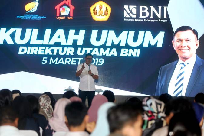 Kuliah Umum Dirut BNI Achmad Baiquni 