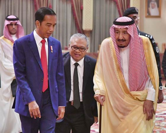 Presiden Jokowi Bertemu dengan Raja Salman bin Abdulaziz al-Saud