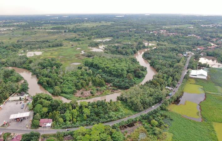 Angkutan Barang di Jalur Lintas Sumatra