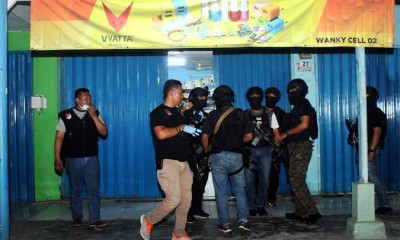 Densus 88 Geledah Kios Ponsel Sarang Terduga Teroris di Bekasi