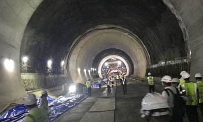Peresmian Tersambungnya Terowongan Walini di Bandung Barat