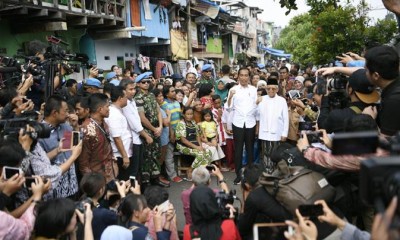 Jokowi Pidato Kemenangan Pilpres 2019 Bersama Warga Kampung Deret
