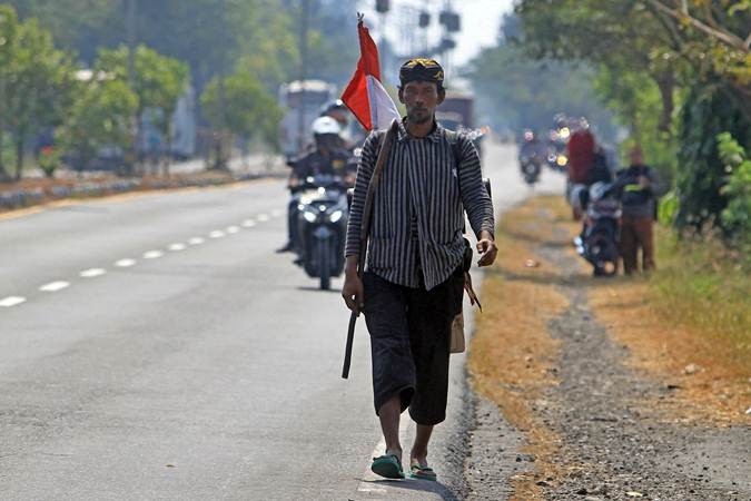 Lebaran 2019, Pemudik ini Jalan Kaki dari Bogor ke Solo