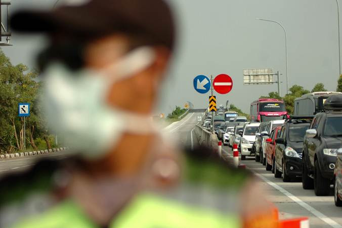 Waspadai Kemacetan di Pintu Keluar Jalan Tol Brebes Barat