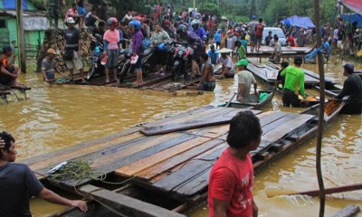 Luapan Sungai Pohara Lumpuhkan Akses Jalan Trans Sulawesi