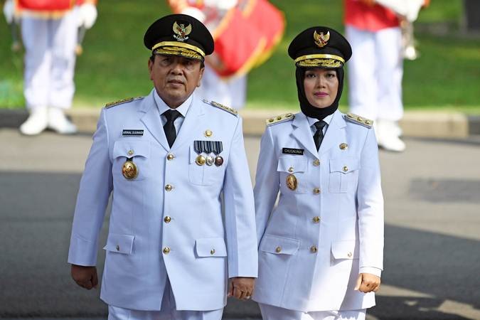 Presiden Jokowi Melantik Gubernur Lampung Arinal Djunaidi 