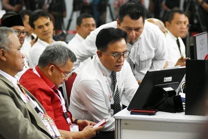 TKN Jokowi - Ma\'ruf Amin Serahkan Bukti Perselisihan Pilpres 2019 ke MK