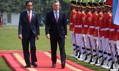 Jokowi Menerima Kunjungan Presiden Argentina Mauricio Macri di Istana Bogor