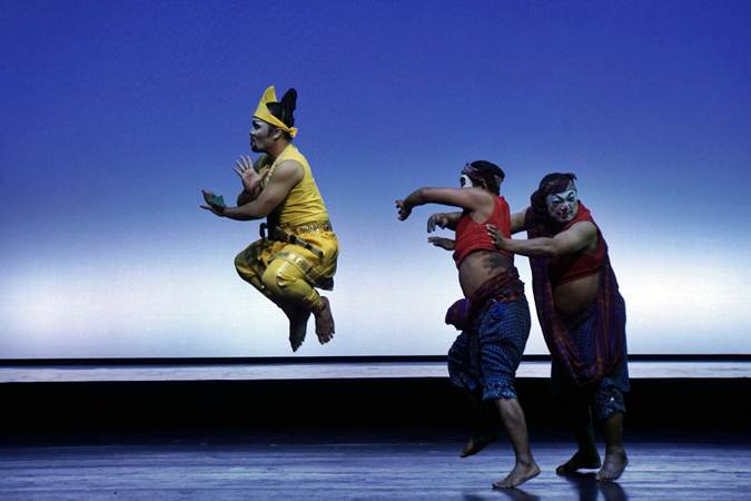 Menyaksikan Pertunjukan Teater I La Galigo di Ciputra Artpreneur