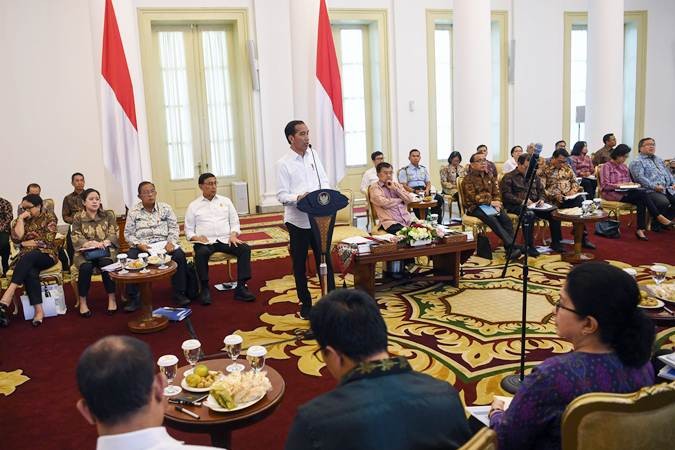 Presiden Jokowi Pimpin Sidang Kabinet Paripurna di Istana Bogor