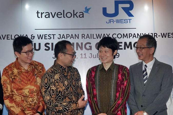 Transport Traveloka Bersinergi dengan JR-West
