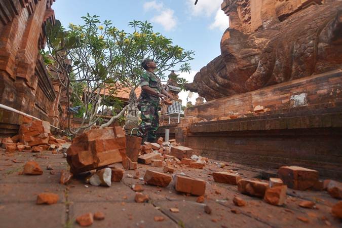 Kerusakan Akibat Gempa di Bali