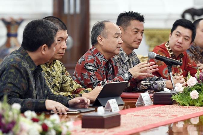 Presiden Jokowi Bertemu Pimpinan Tokopedia, Grab, dan Softbank