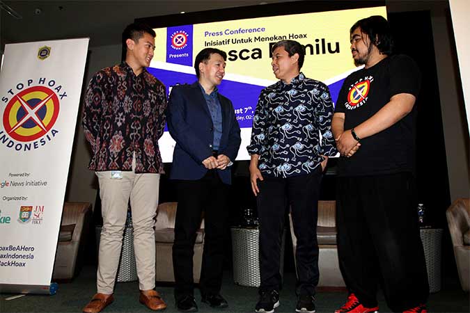 DUKUNGAN GOOGLE DALAM PERANGI HOAX 