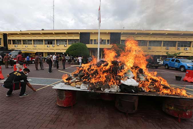 PEMUSNAHAN BARANG BUKTI GANJA