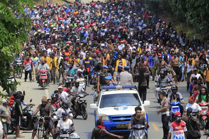 AKSI PROTES DI JAYAPURA