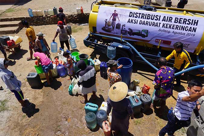 KESULITAN AIR BERSIH 