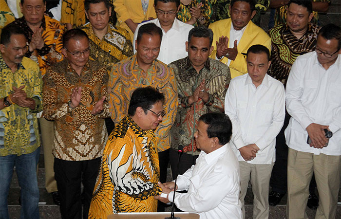 PRABOWO KUNJUNGI GOLKAR