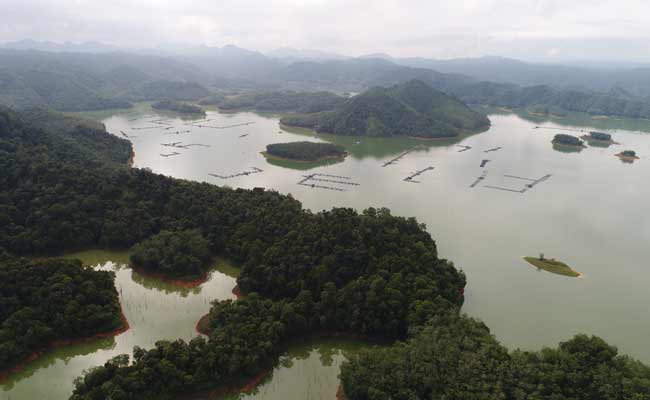 Waduk Koto Panjang serupa dengan Raja Ampat