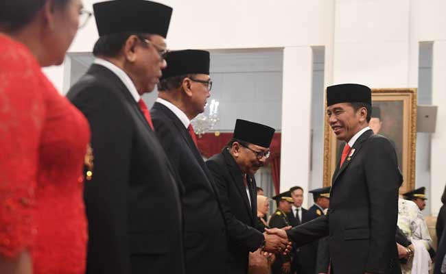 PELANTIKAN DEWAN PERTIMBANGAN PRESIDEN