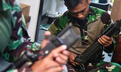 PEMBERSIHAN SENJATA PASUKAN KHUSUS TNI AL