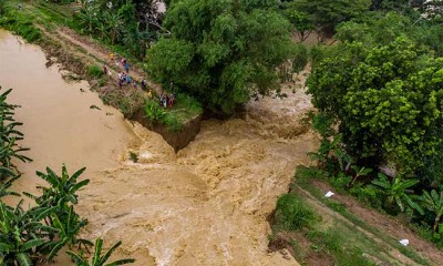 BANJIR AKIBAT TANGGUL JEBOL DI DEMAK 