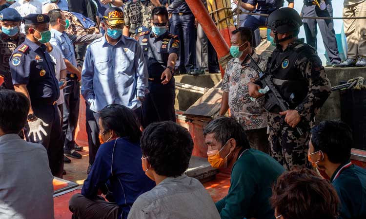 KKP AMANKAN LIMA KAPAL IKAN ASING