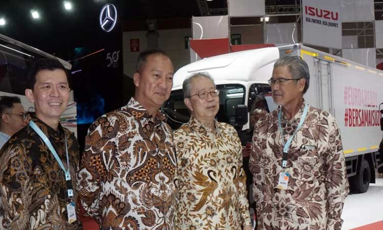 ISUZU HADIR DALAM GIICOMVEC