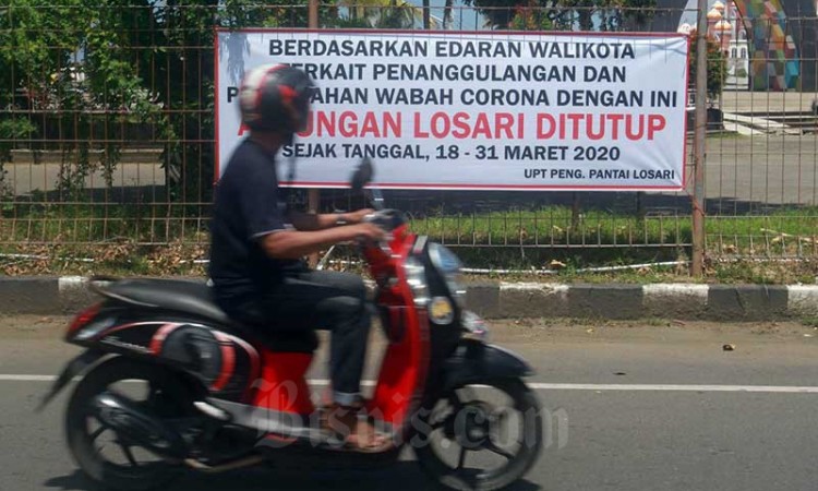 PENUTUPAN PANTAI LOSARI