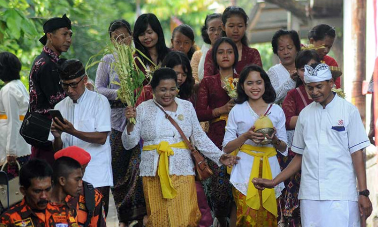 RITUAL MENDAK TIRTA