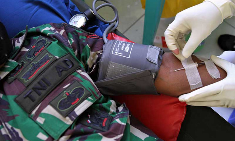 DONOR DARAH TNI
