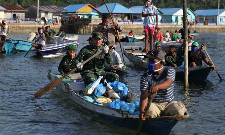 PEMBAGIAN SEMBAKO DI SUKU BAJO