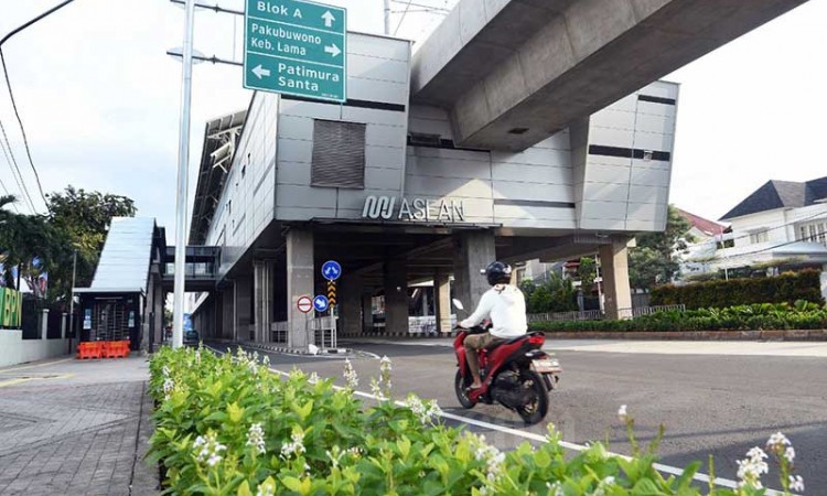 SEJUMLAH STASIUN MRT DITUTUP