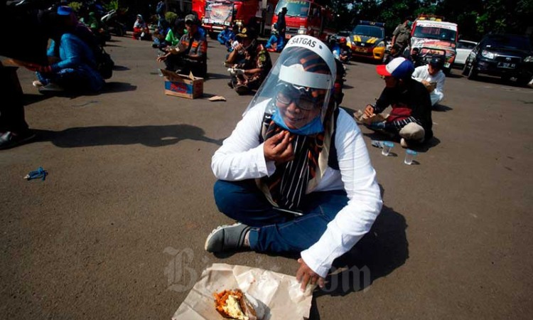 TRADISI CUCURAK DI BOGOR