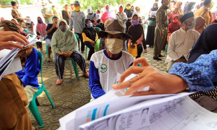 PENYALURAN KARTU KELUARGA SEJAHTERA