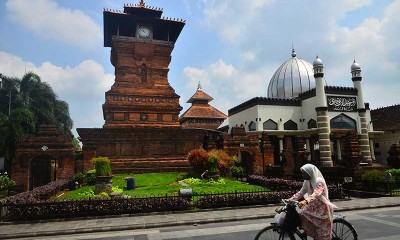 MASJID MENARA KUDUS