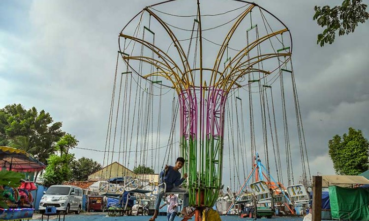 WAHANA PASAR MALAM BERHENTI BEROPERASI