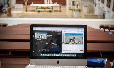 IBADAH MISA DI GEREJA VIA STREAMING