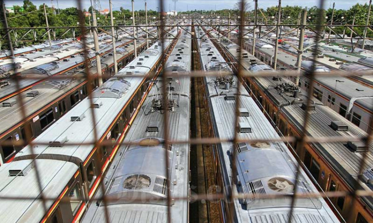 PENYESUAIAN JAM OPERASIONAL KRL
