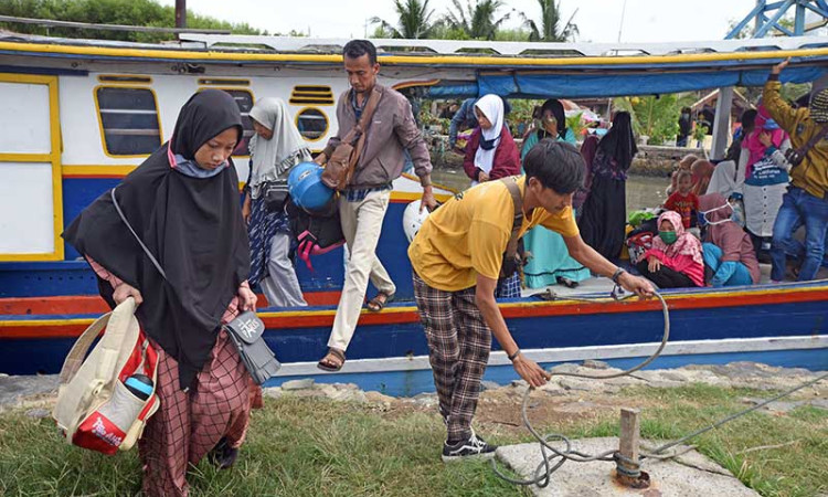 ARUS BALIK ANTARPULAU DI SERANG