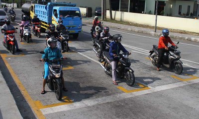 GARIS PENANDA JARAK PENGENDARA MOTOR