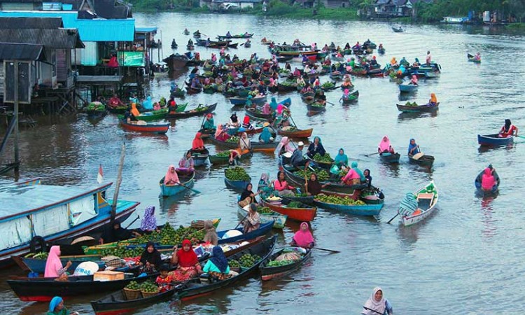 Pedagang Pasar Terapung Lok Baintan Mulai Ramai