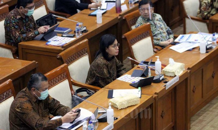 Menteri Keuangan Sri Mulyani Indrawati Usulkan Perubahan Suku Bunga ke DPR