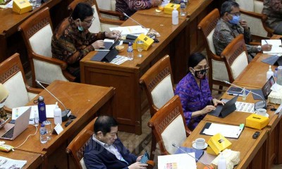 Menteri Keuangan Sri Mulyani Indrawati Jelaskan Kerangka Ekonomi Makro Kepada DPR
