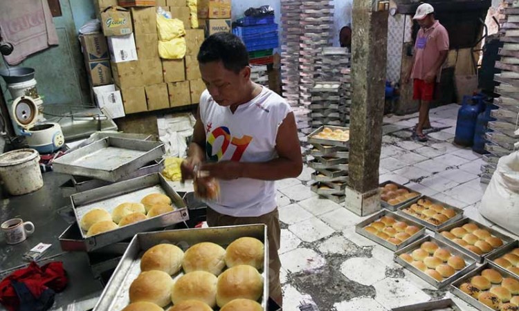 Produksi Roti Rumahan Alami Penurunan Omset Hingga 80 Persen Akibat Covid-19